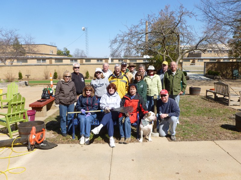 VA Garden March 2104 033